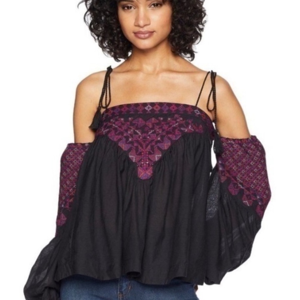 Free People Vacay Vibin’ Top - Picture 3 of 9